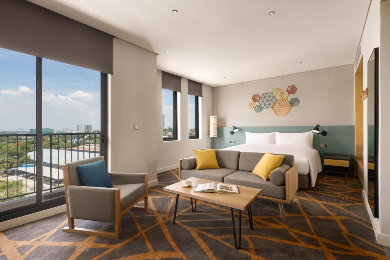 Hotel Hiive By Fusion Binh Duong - Vsip 1 Thuan An Esterno foto