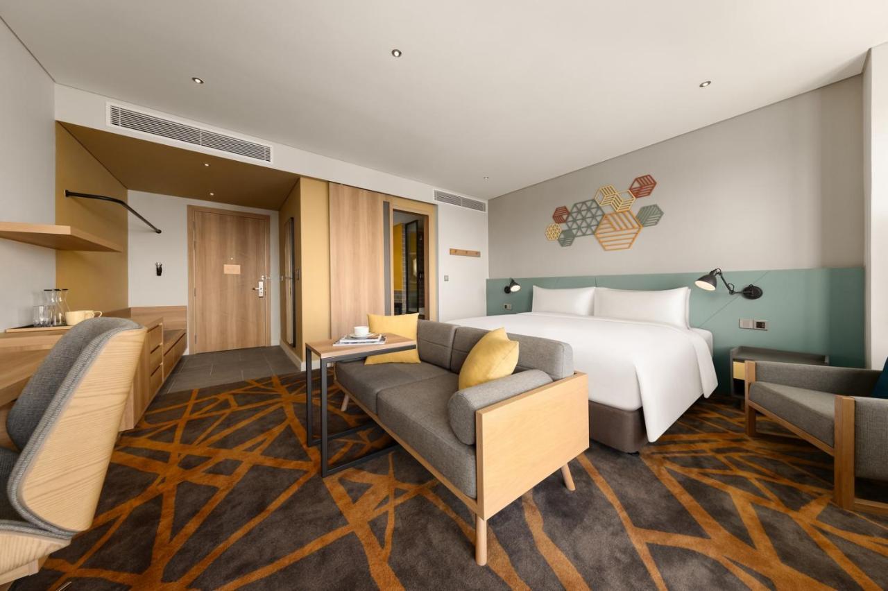 Hotel Hiive By Fusion Binh Duong - Vsip 1 Thuan An Esterno foto