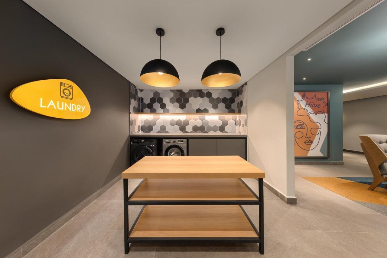Hotel Hiive By Fusion Binh Duong - Vsip 1 Thuan An Esterno foto