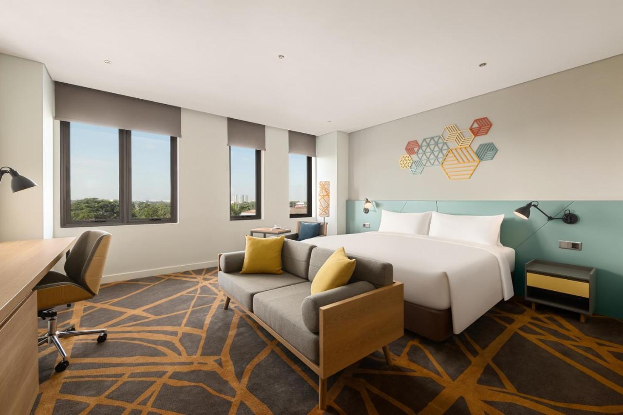 Hotel Hiive By Fusion Binh Duong - Vsip 1 Thuan An Esterno foto